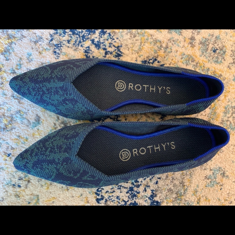 Rothys emerald snake points